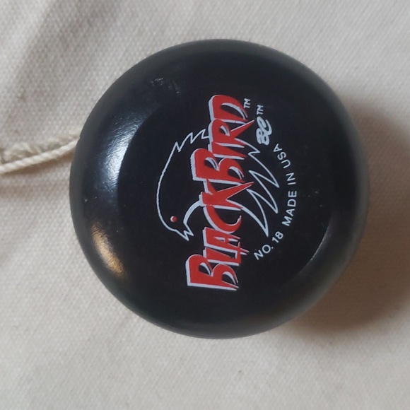 Yo-yo 5 vintage! Yomega X-Brainwing, Superior, Blackbird and Classic - Picture 8 of 11